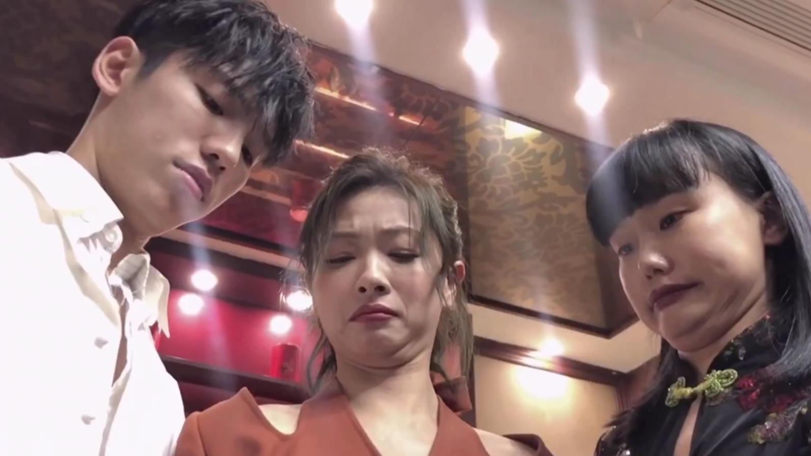 【万茜 黄龄 王子异】请拾起你们的偶像包袱