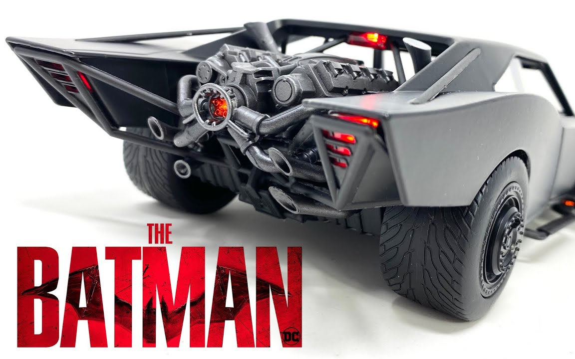 《新蝙蝠侠》2022!jada toys 1比18 蝙蝠车 测评【速运】(机翻.中英)