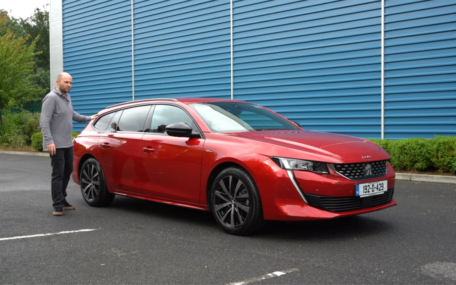 帅气和实用兼具的旅行车,标致508sw