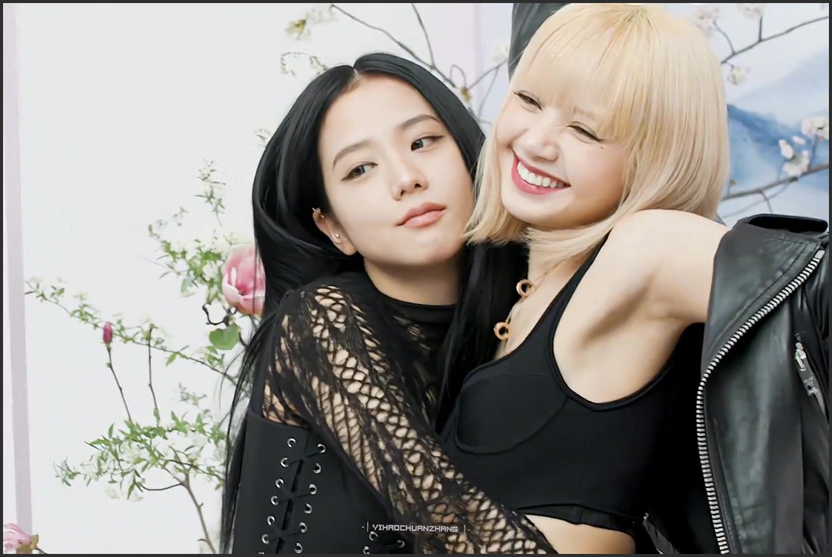 粉锤准备好了吗! #blackpink #滚石杂志预告blackpink回归