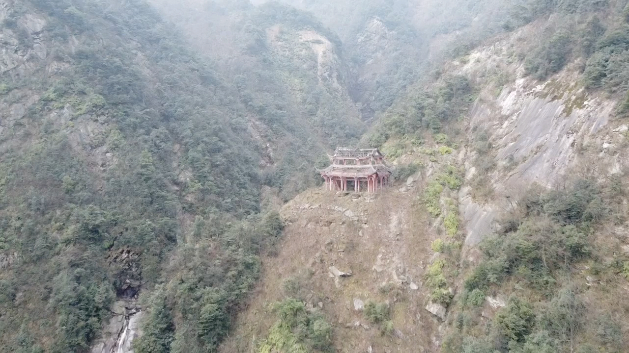 [图]超视距探索山野破庙一