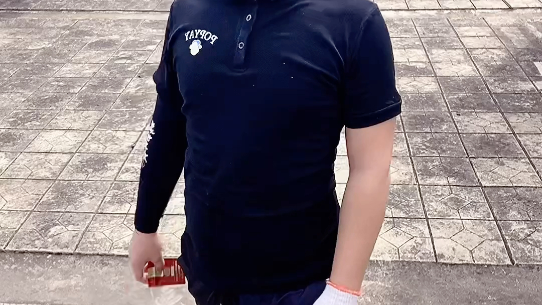 在广东如果有人欺负你你报我的名字指定好使皮痒哥空调承太郎