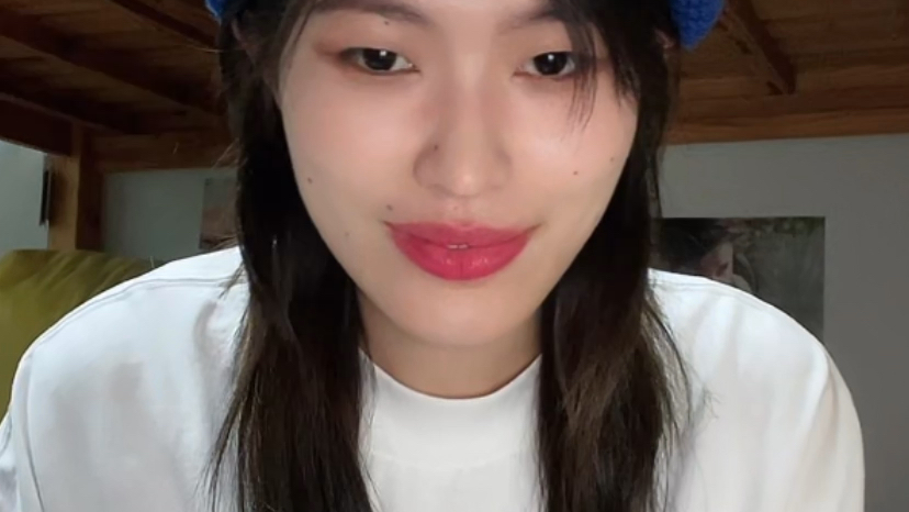 活动作品咔咔李依婕212抖音直播