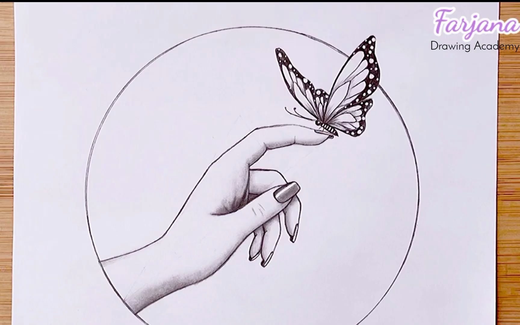 【素描教程】如何画一只坐在手指上的蝴蝶