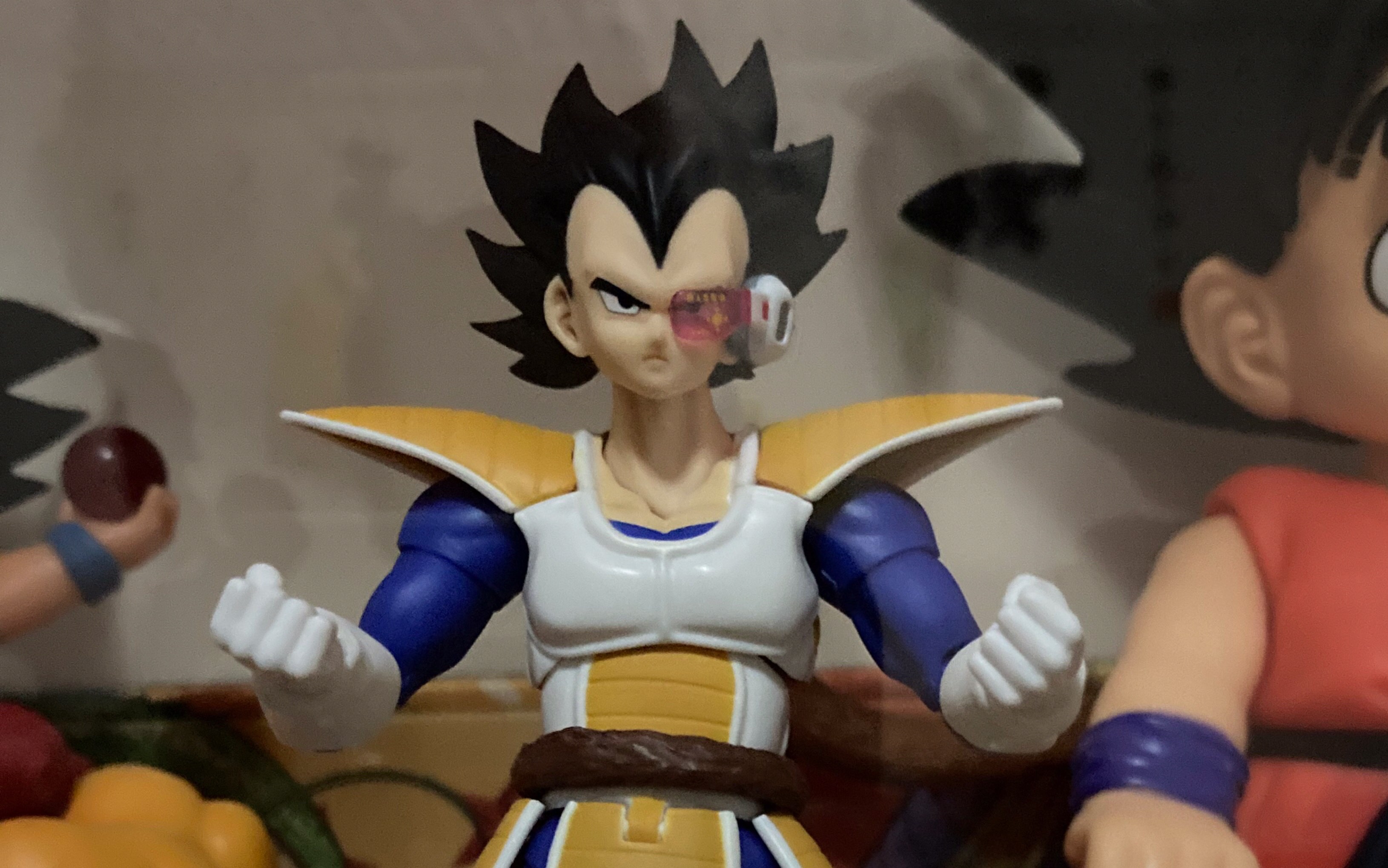 龙珠shf系列-初登地球的傲娇王子贝吉塔