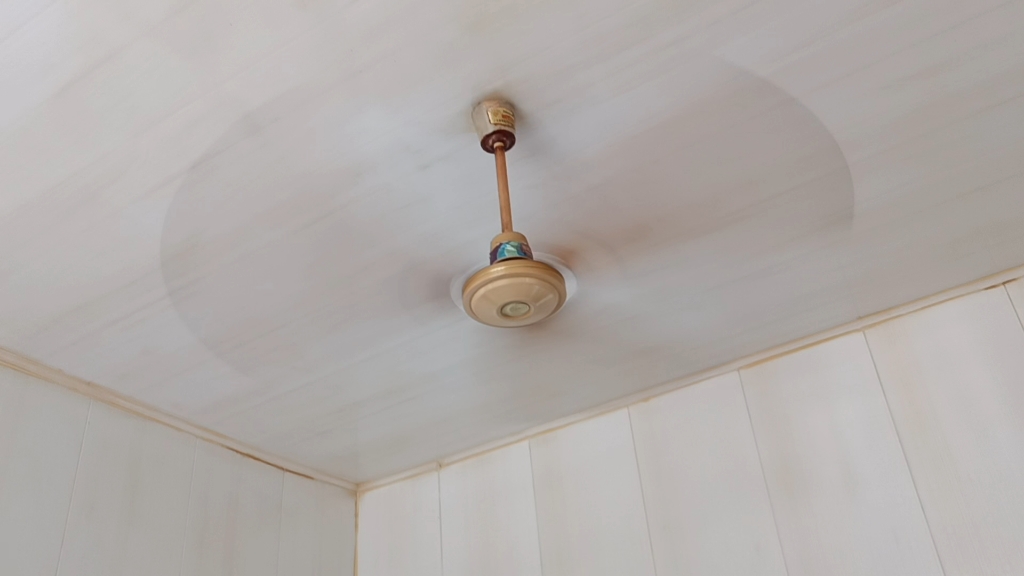 老款钻石牌吊扇最大档