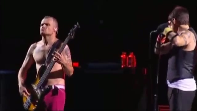 [图]Red Hot Chili Peppers - Snow (Hey Oh) live at Chorzów, Poland 2007