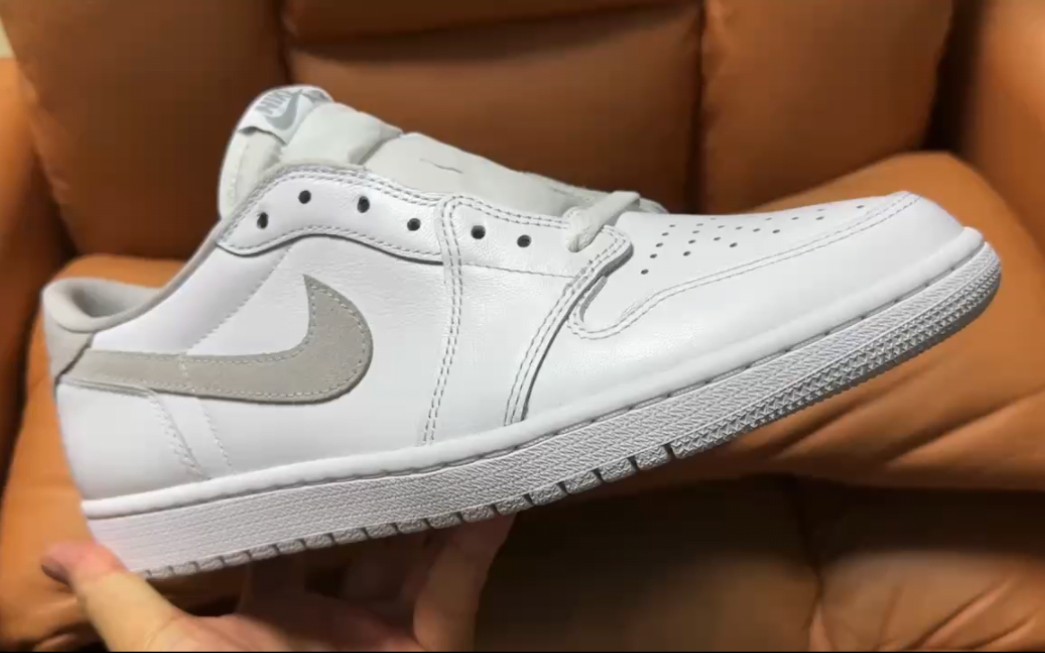 ljr版本 aj1低帮灰白