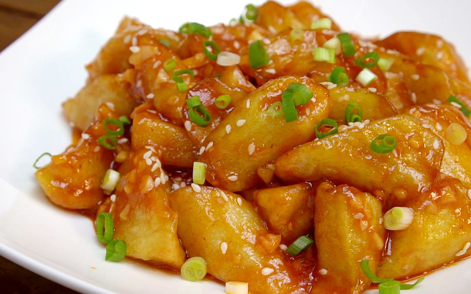 酸甜茄子茄子学会这样做隔三差五吃也不腻酸甜开胃做法超简单