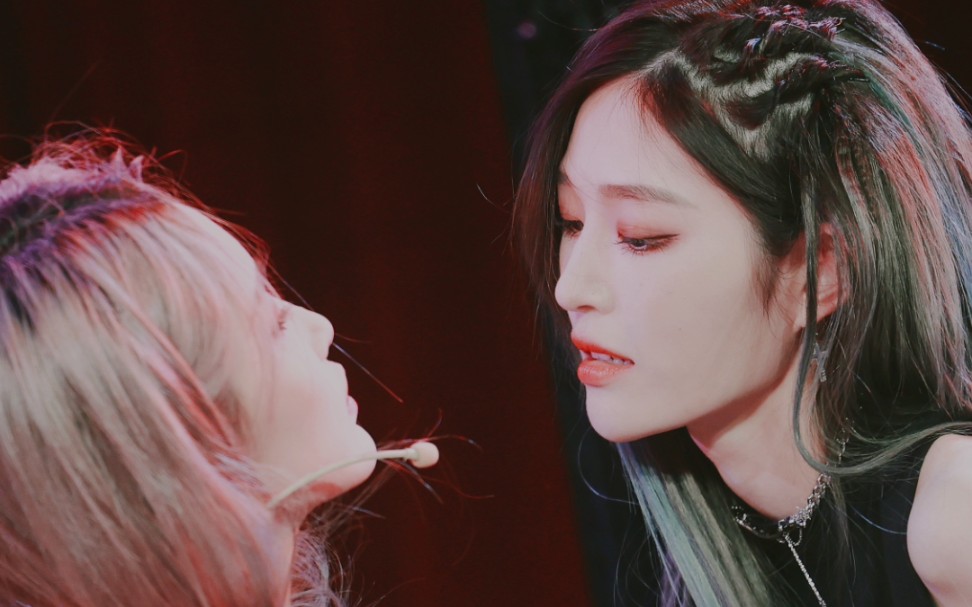 那就谈一场双向奔赴的恋爱吧  诗情画奕(snh48王奕xsnh48周诗雨)