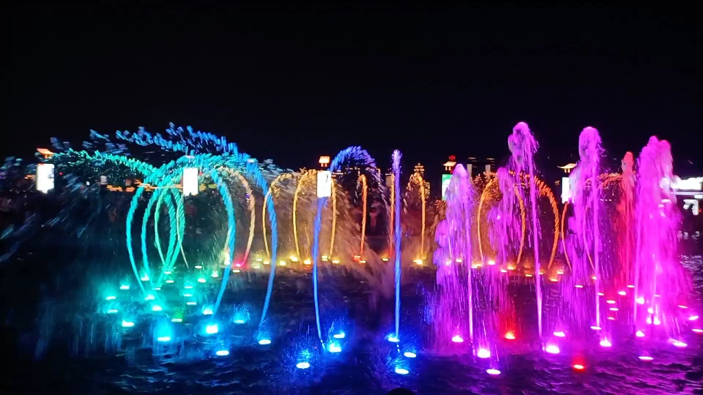 秋水广场音乐喷泉