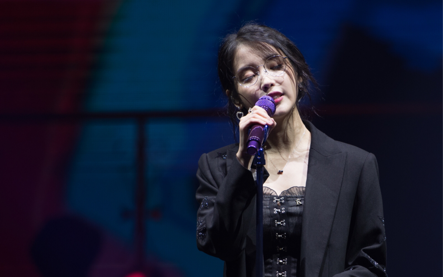 iu - zeze 听闻女王,曾经来过_哔哩哔哩_bilibili