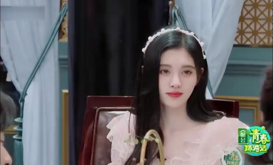 综艺节目片段 杨迪让鞠婧祎唱好汉歌,范丞丞笑疯了.