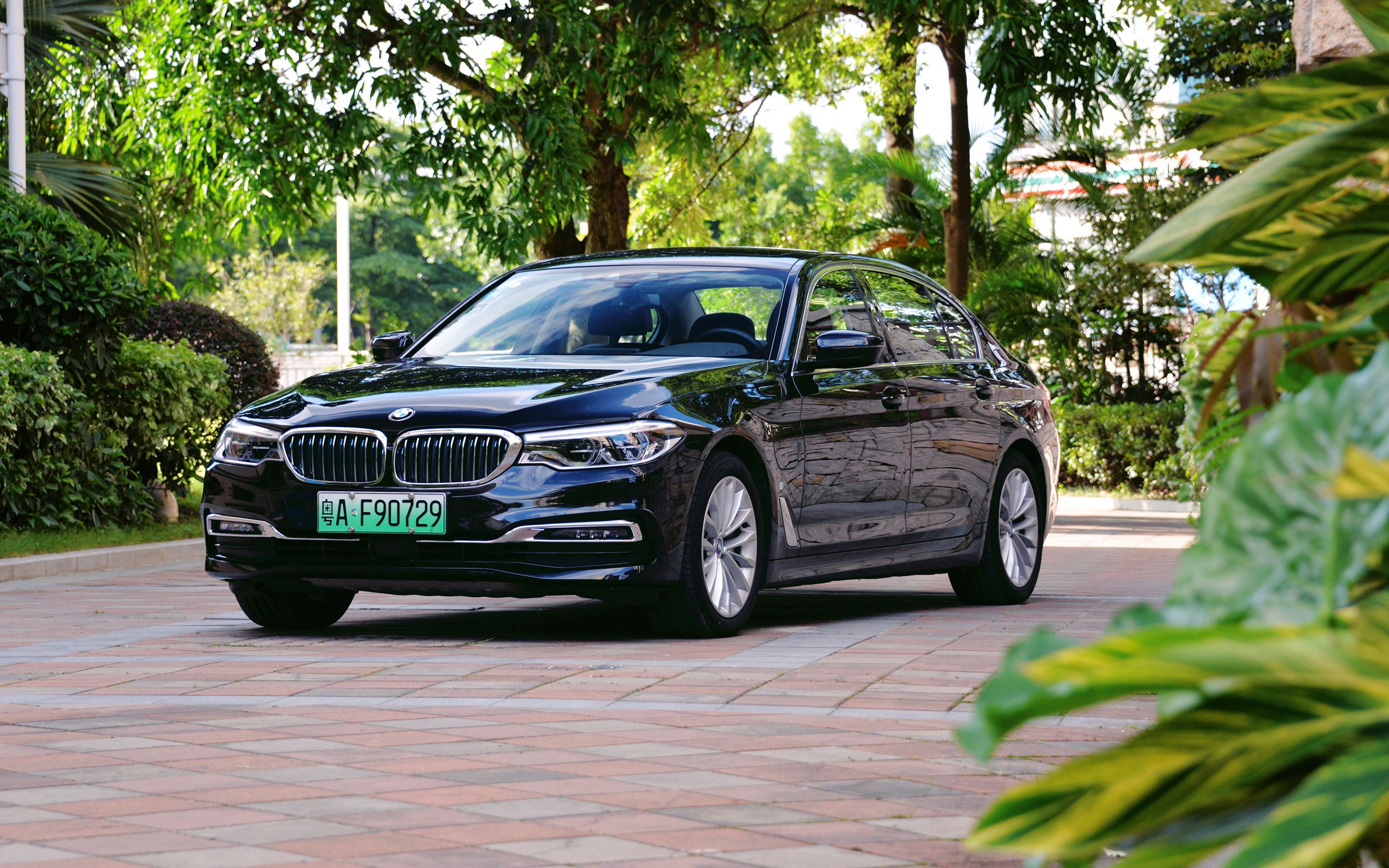bmw 530le,插电式混动=龙舟精神?