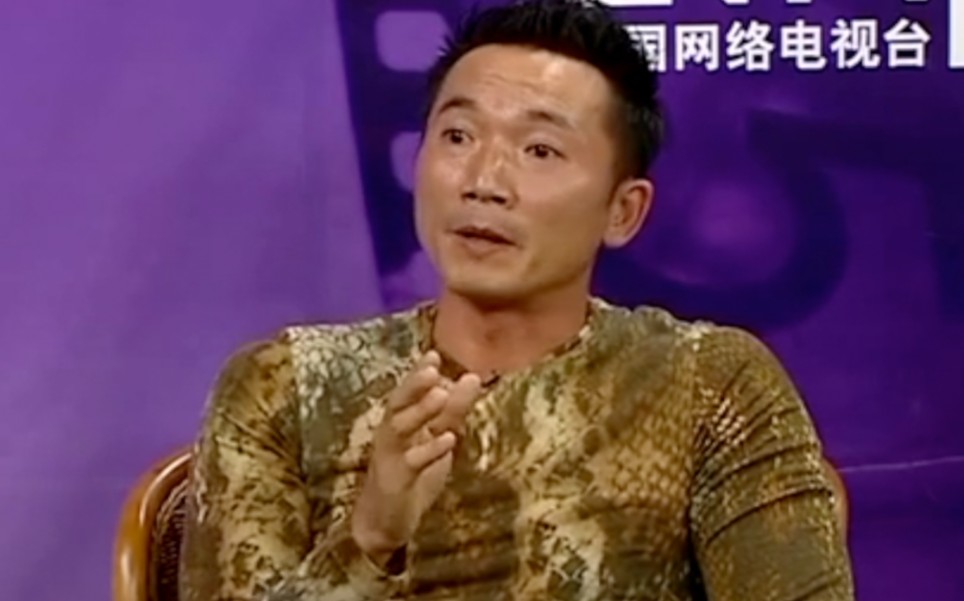 常威:我再澄清一遍,我真tm不会武功!