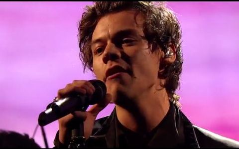 [图]Harry Styles - Sign of the Times  现场live版 超清