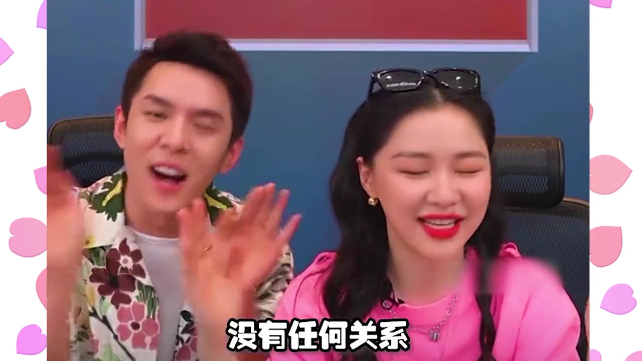 李佳琦x金靖只有金靖在时佳琦才会笑的超甜是没心没肺的快乐