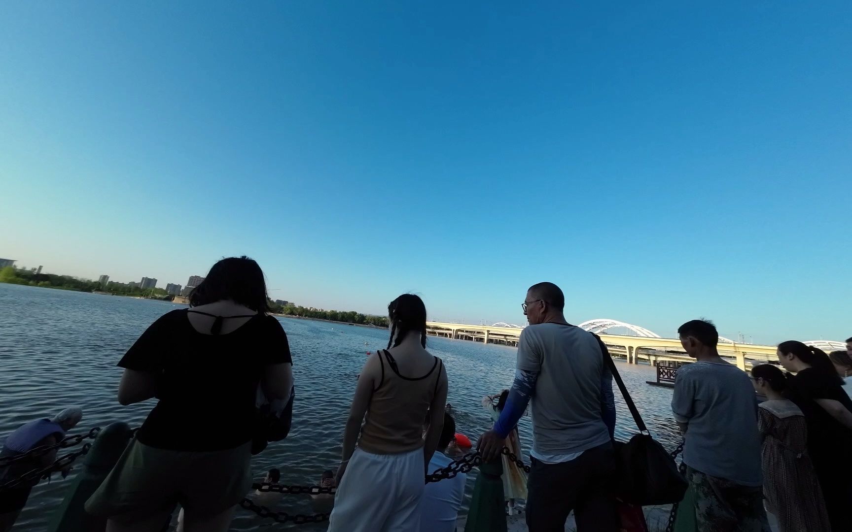 20220704西安灞河游泳