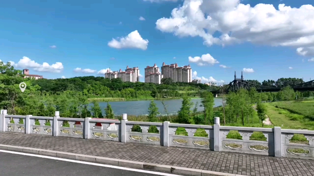 航拍东莞松山湖风景区