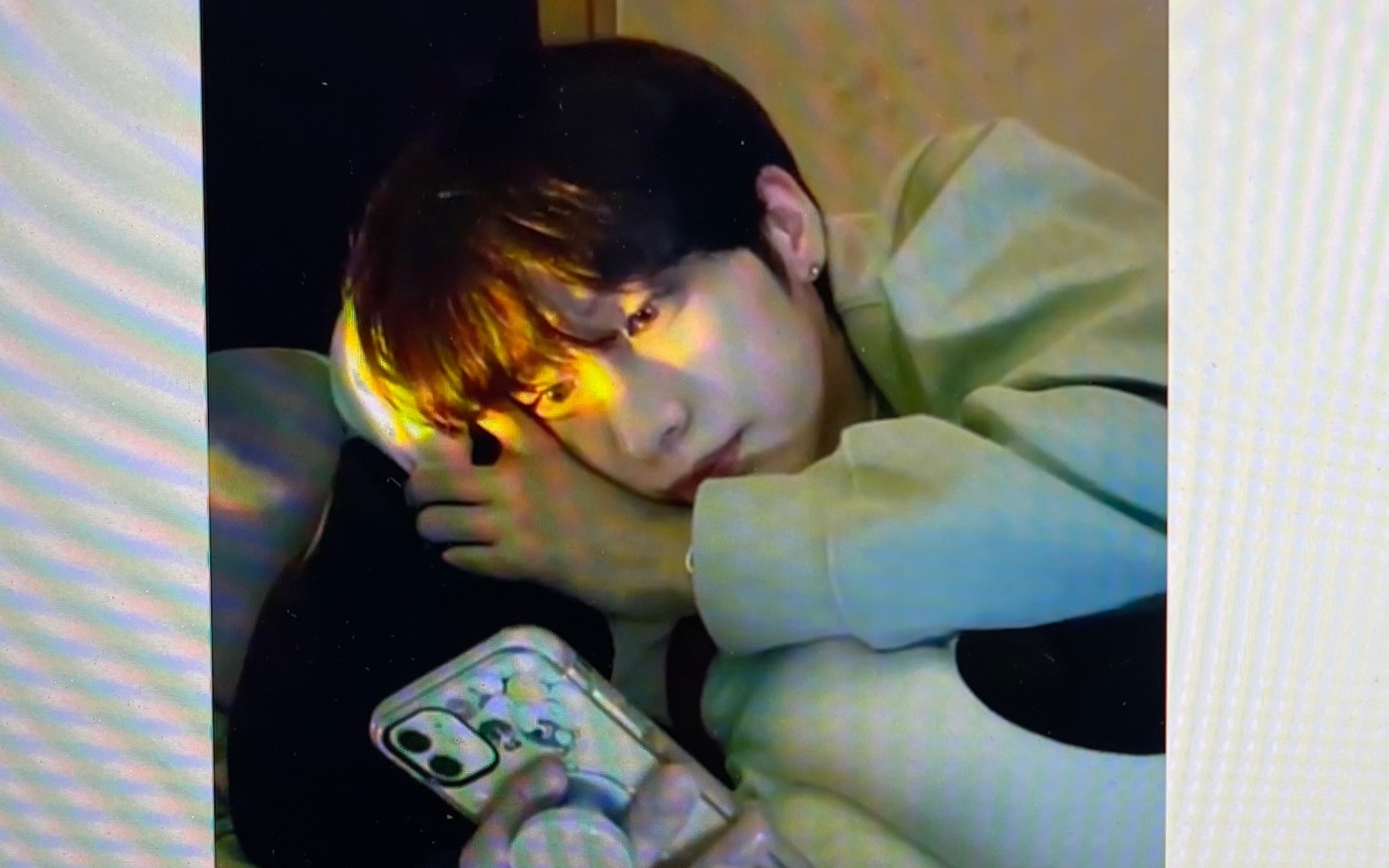 【郑煜缜nine—onlyoneof】躺下让小九在你耳边唱歌给你听 躺播cut 我