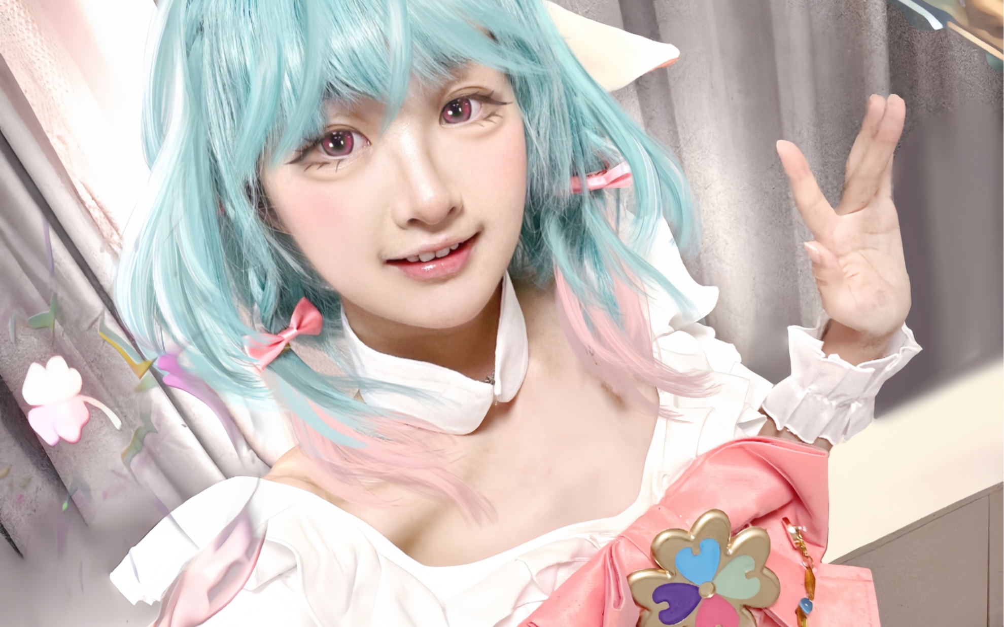 初中生马上开学了,趁妈妈没注意cos一下瑶瑶.