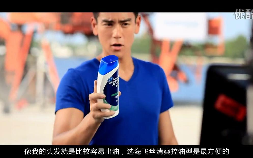 彭于晏海飞丝泰国拍摄花絮原来是有露腹肌的