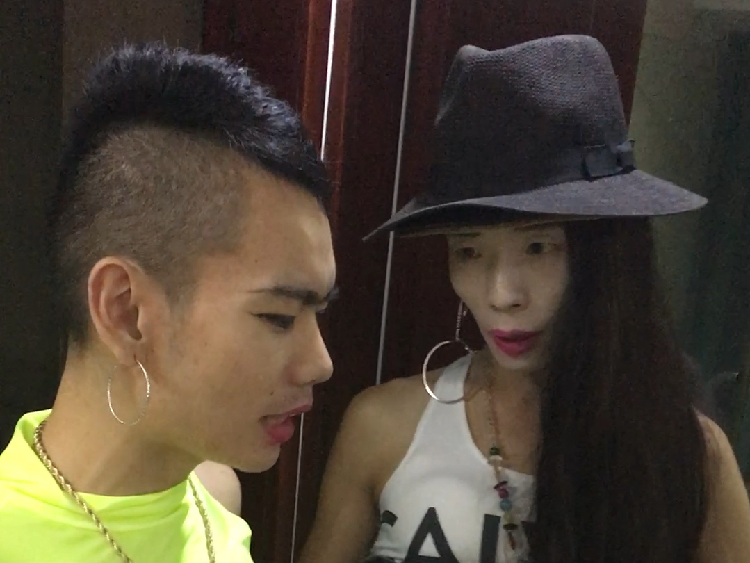 西红士与百元哥的巅峰对决