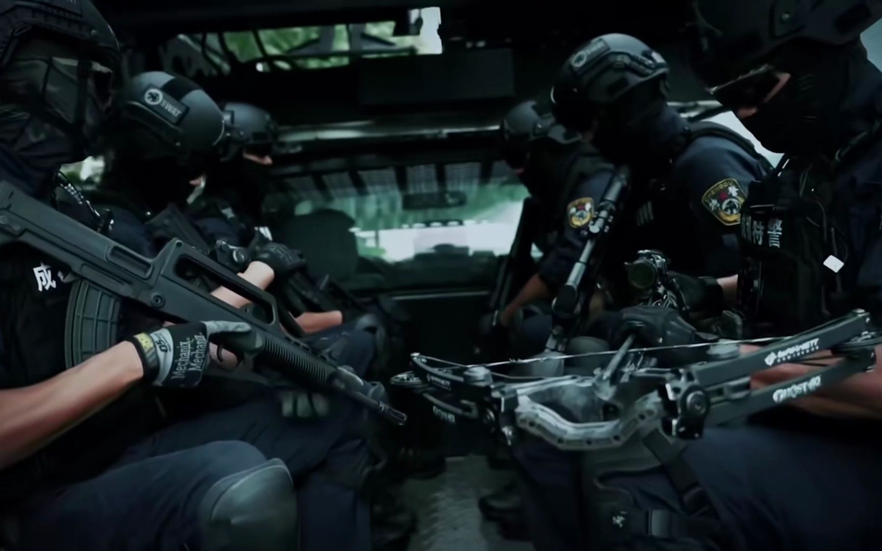 成都特警黑豹突击队战术训练