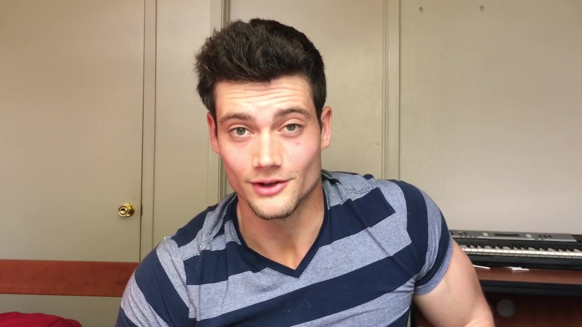 【油管转载】康纳墨菲论健身的益处!