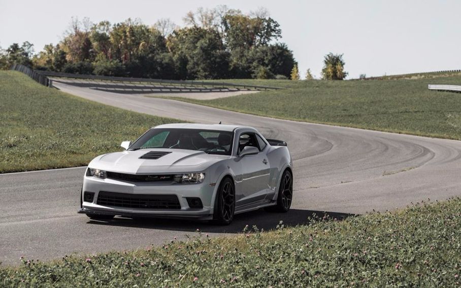 雪佛兰科迈罗z28赛道试驾超清