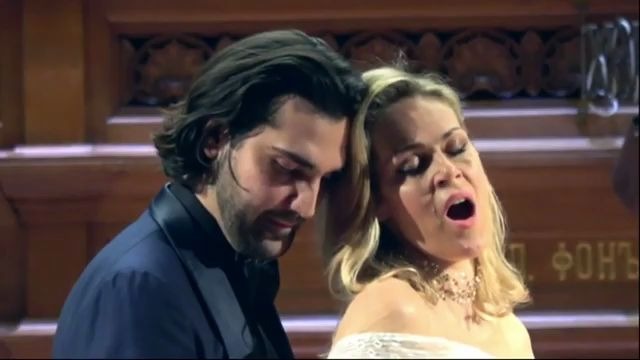 [图]当代男高音Jonathan Tetelman&Kristine Opolais 重唱： O Soave Fanciulla 哦可爱的姑娘