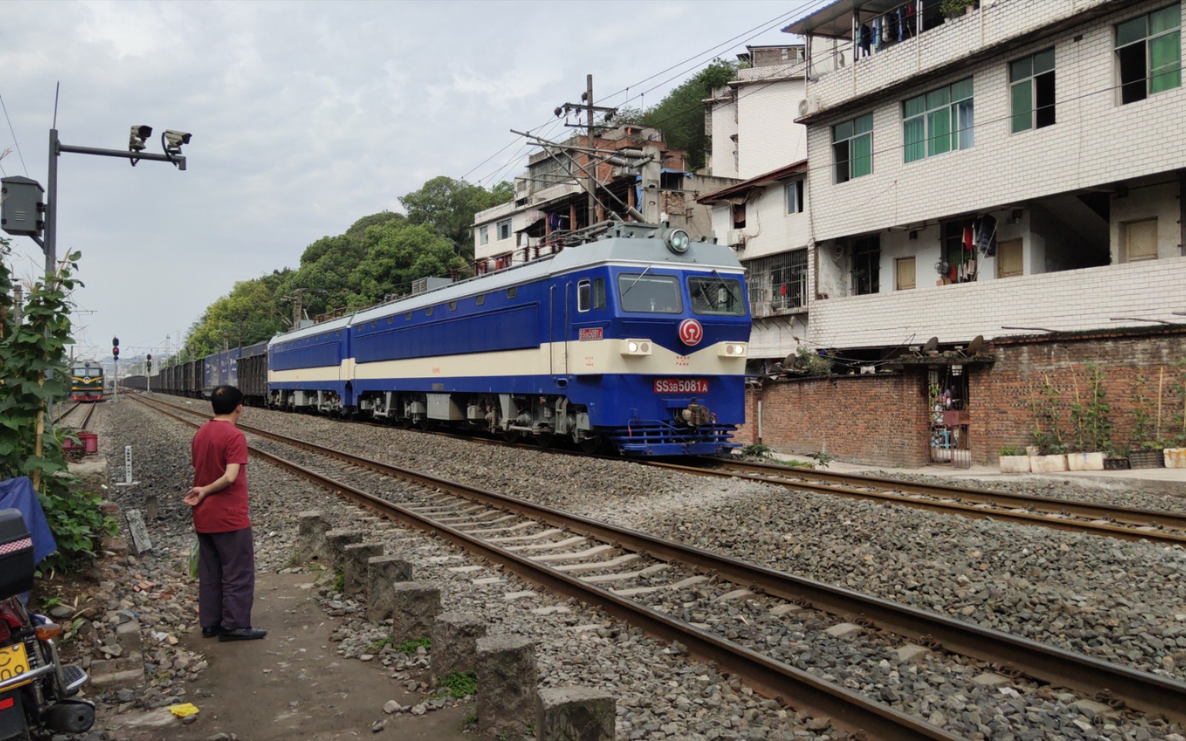 重游故地,好久不见宜珙的4b