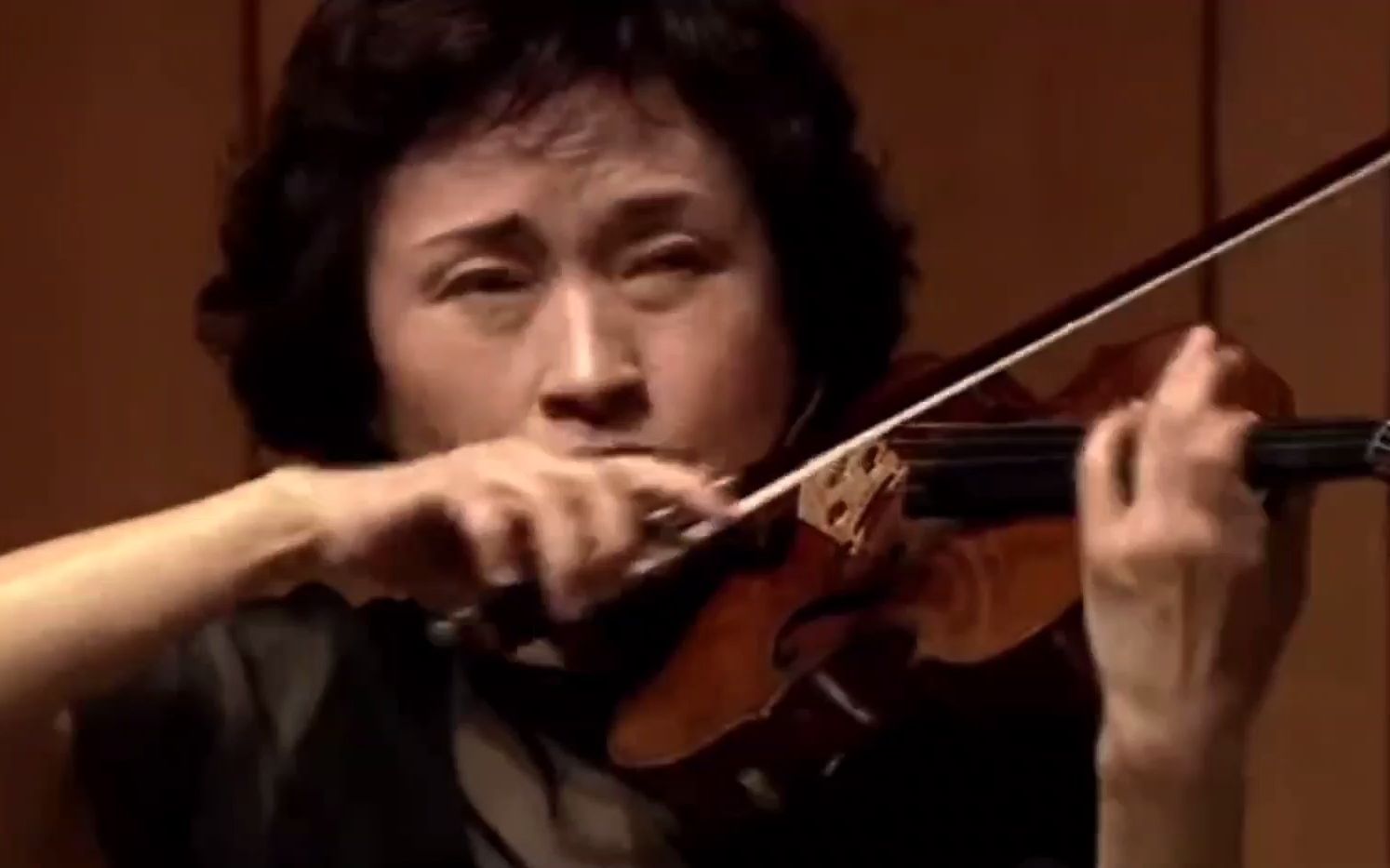 巴赫《G弦上的咏叹调(Air On The G String)》- 小提琴:郑京和, 钢琴:郑明勋_哔哩哔哩_bilibili