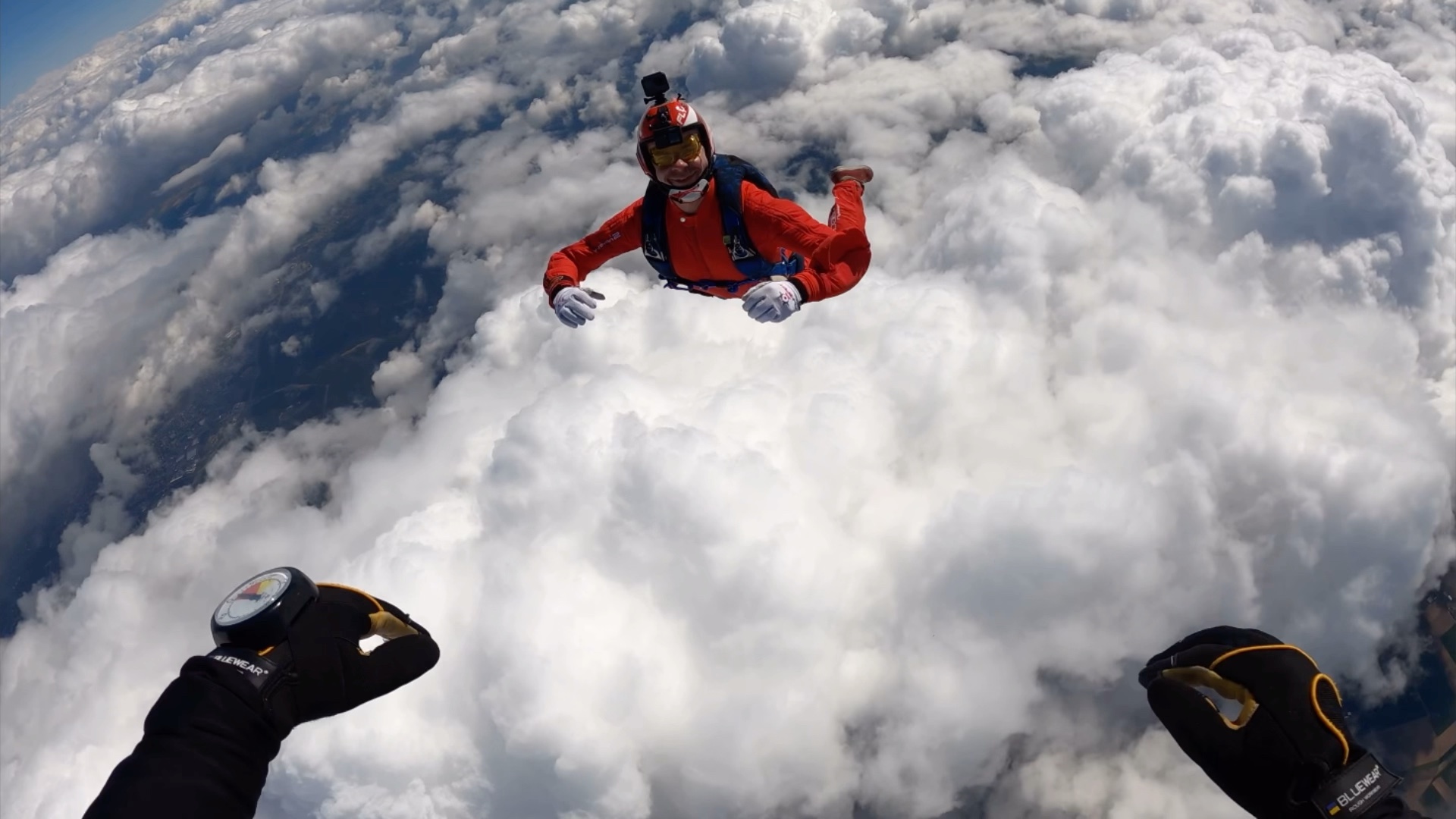 你有体验过空中跳伞-skydiving么?无与伦比又充满刺激的自由体验