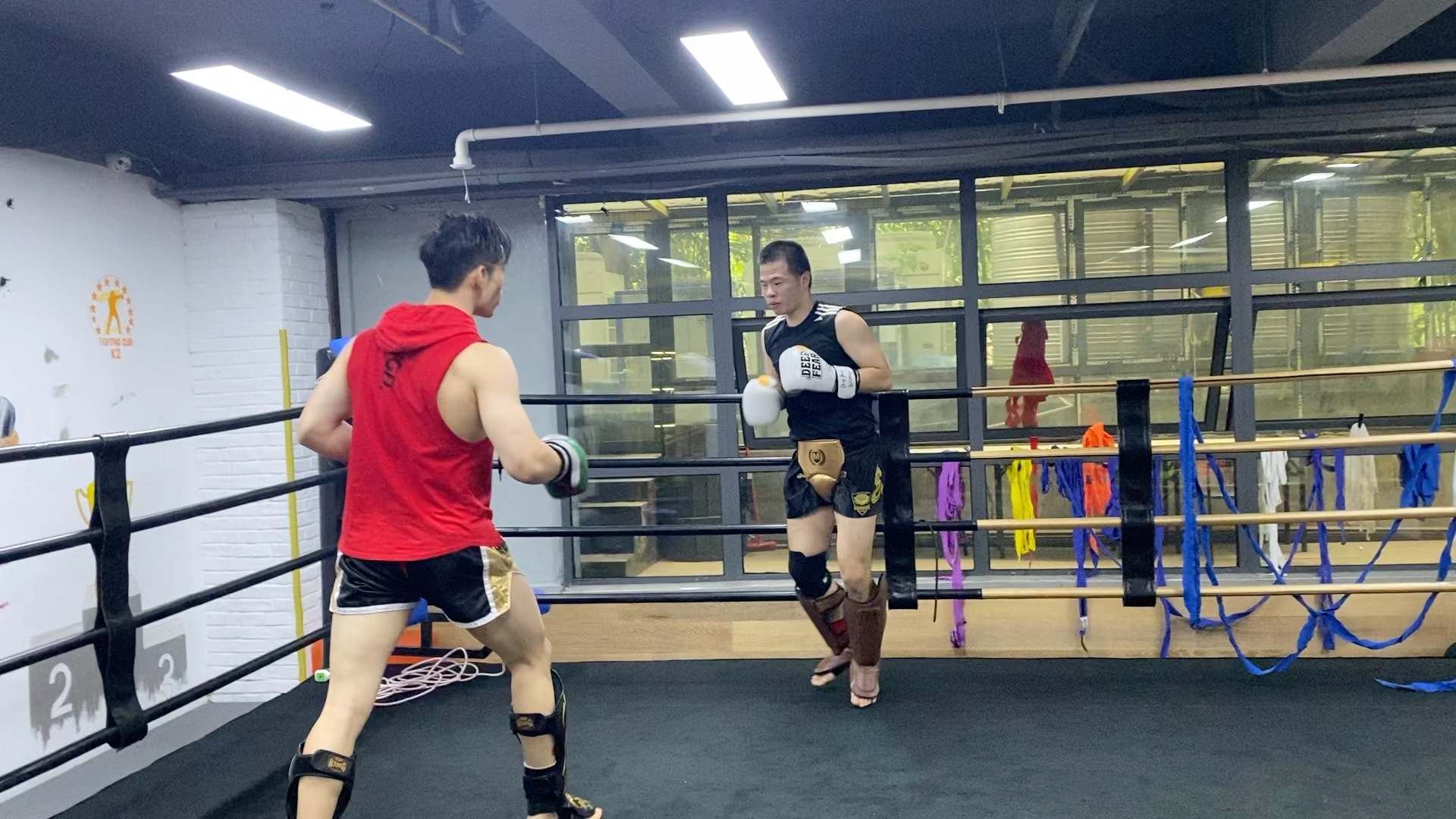 活动作品震惊某健身教练殴打程序员不成反被55开