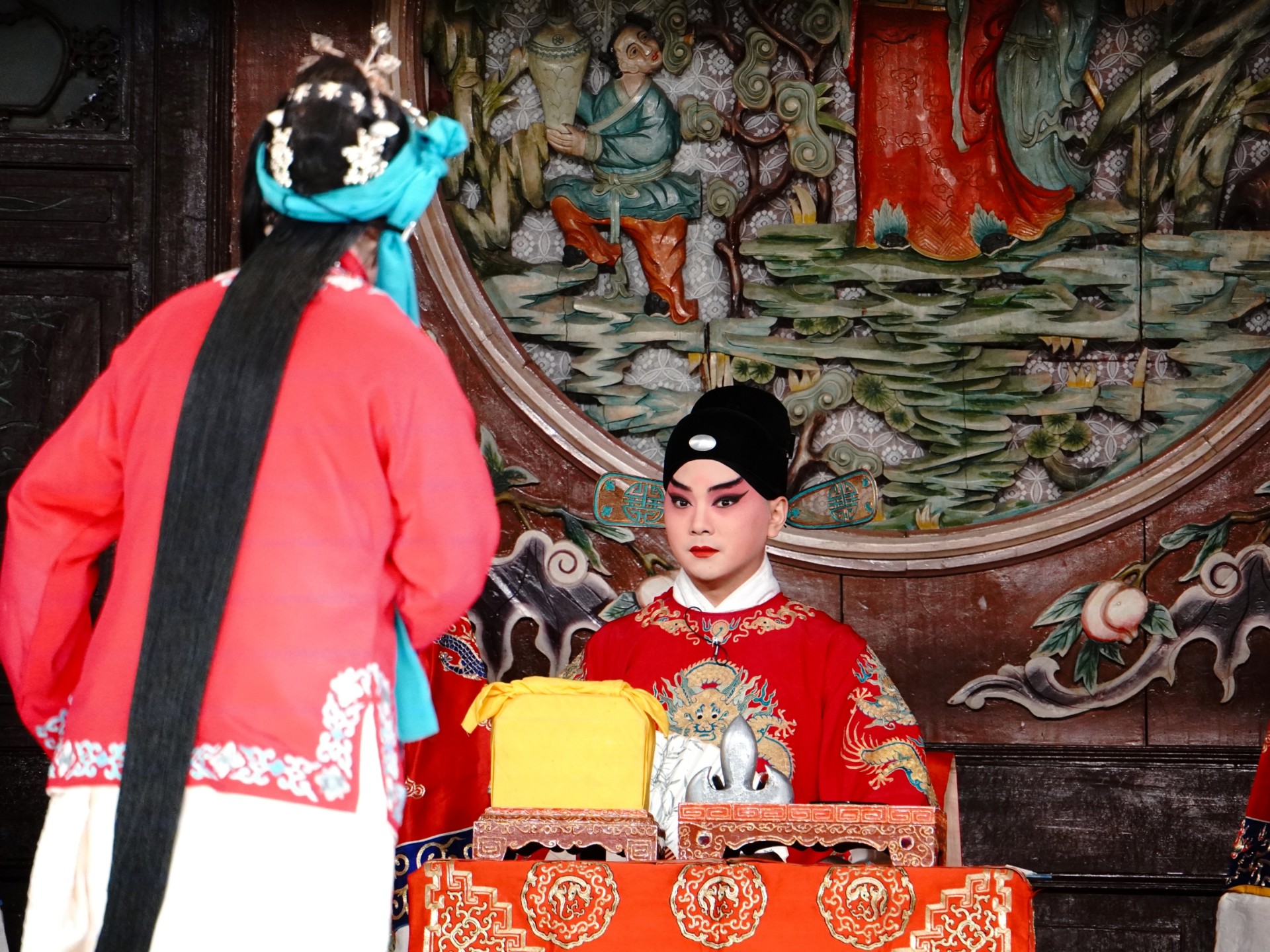 何梓硕《玉堂春·会审》西皮摇板 苏三堂下把话论
