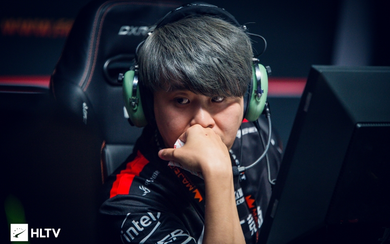 csboy mo xixi alex直播:mo新赛季冲分 qka上车演技堪忧