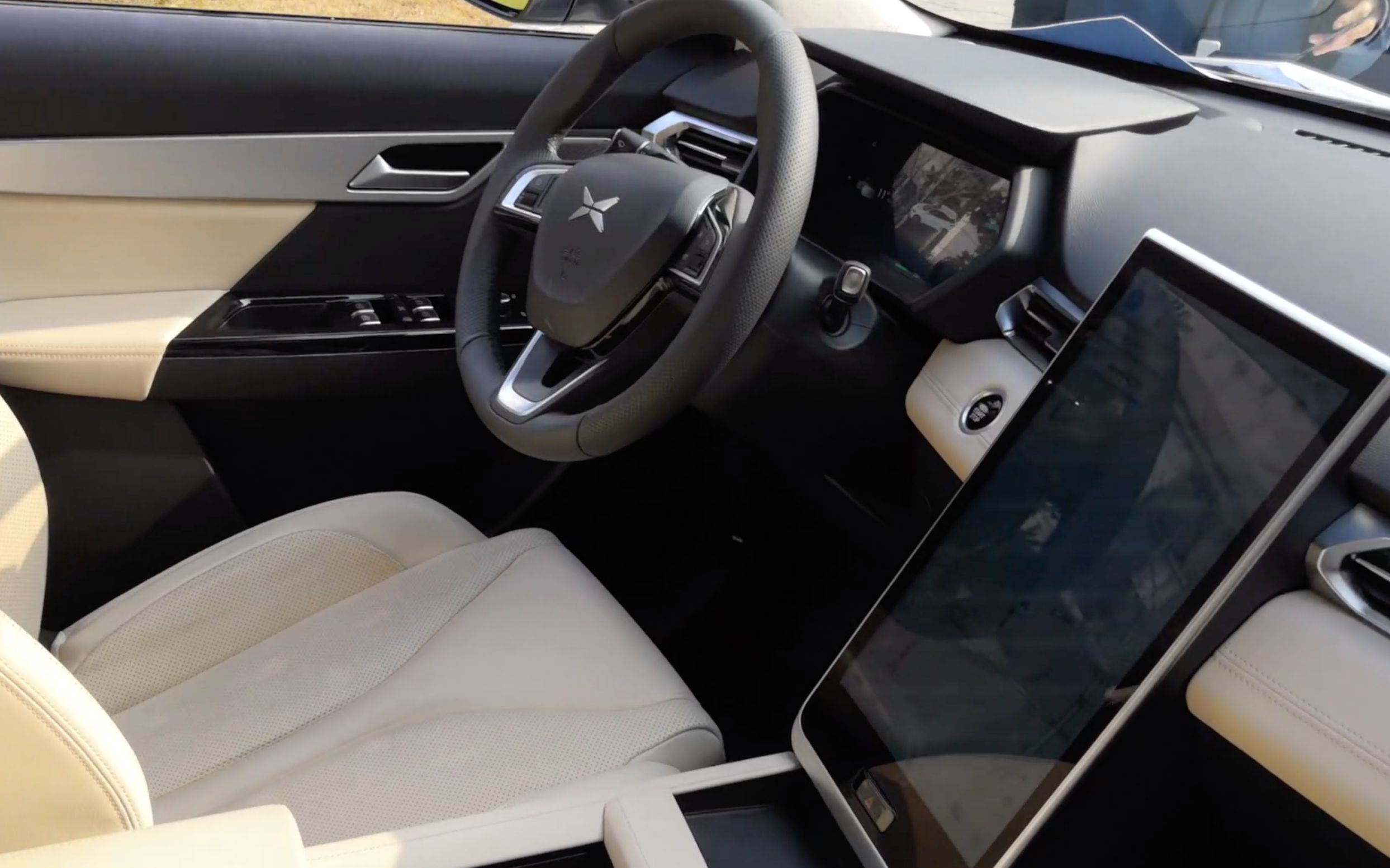 万能布偶先生的新鲜事小鹏g3试驾