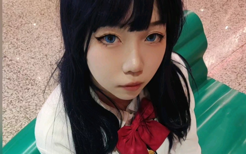 宝多六花cos出行的一天