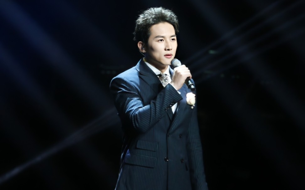 胡浩 半个月亮 0114focus_哔哩哔哩_bilibili