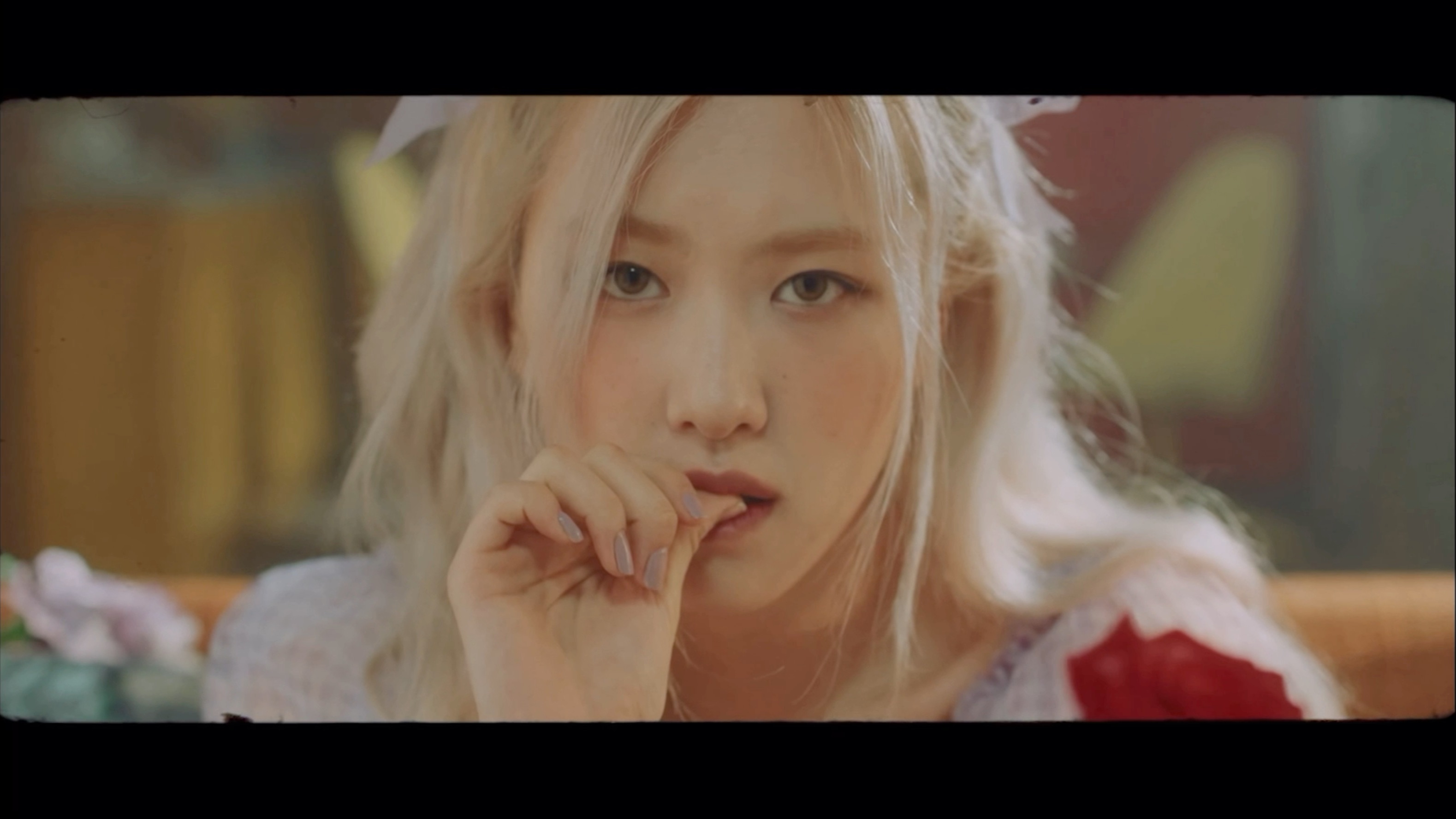 人间玫瑰朴彩英gone真是艺术品