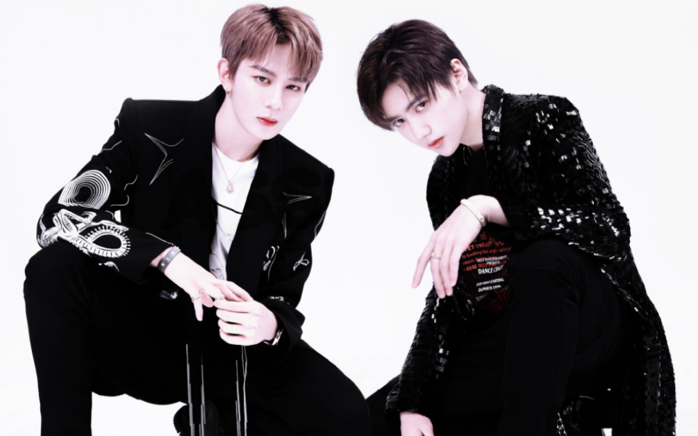 焉之焉焉栩嘉夏之光蒲公英的约定一起长大的约定