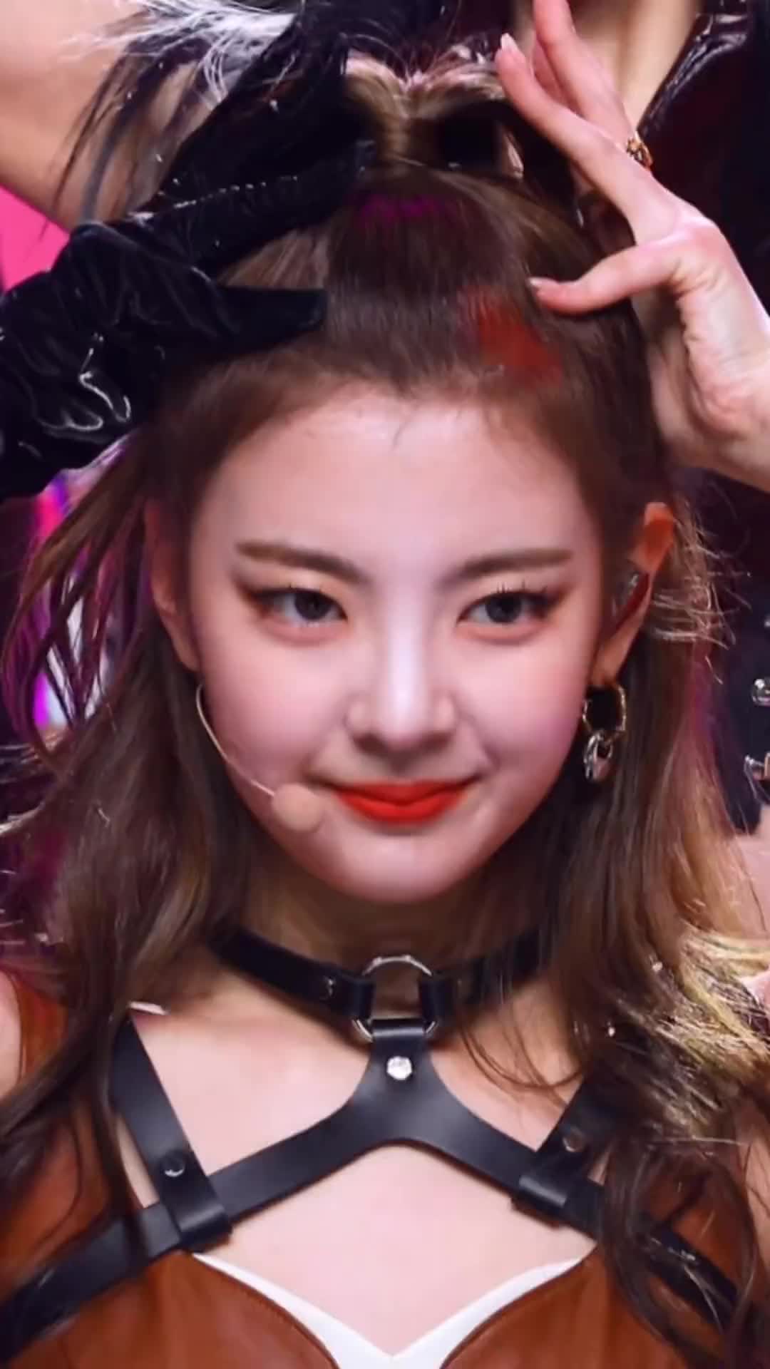 怎么会有这么绝的大小姐lia崔智秀itzy女团舞mafiai