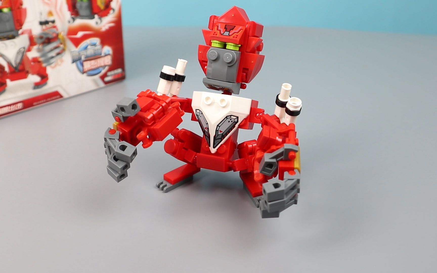 积木拼装一个大猩猩还能变形成超酷炫的魔方