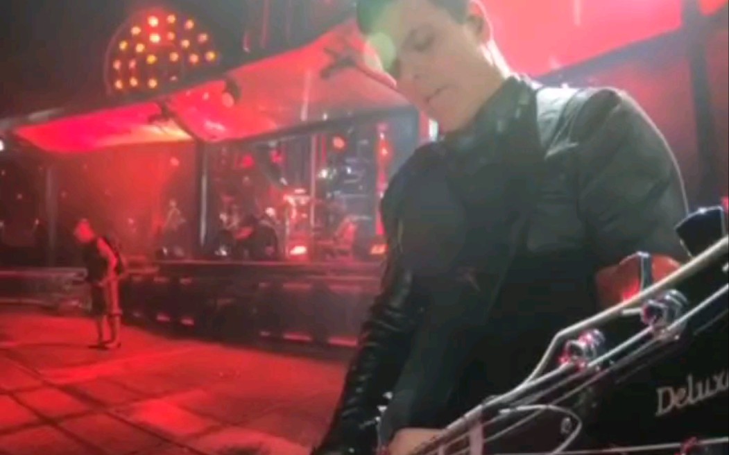 rammstein德国战车演唱会rzk吉他手视角