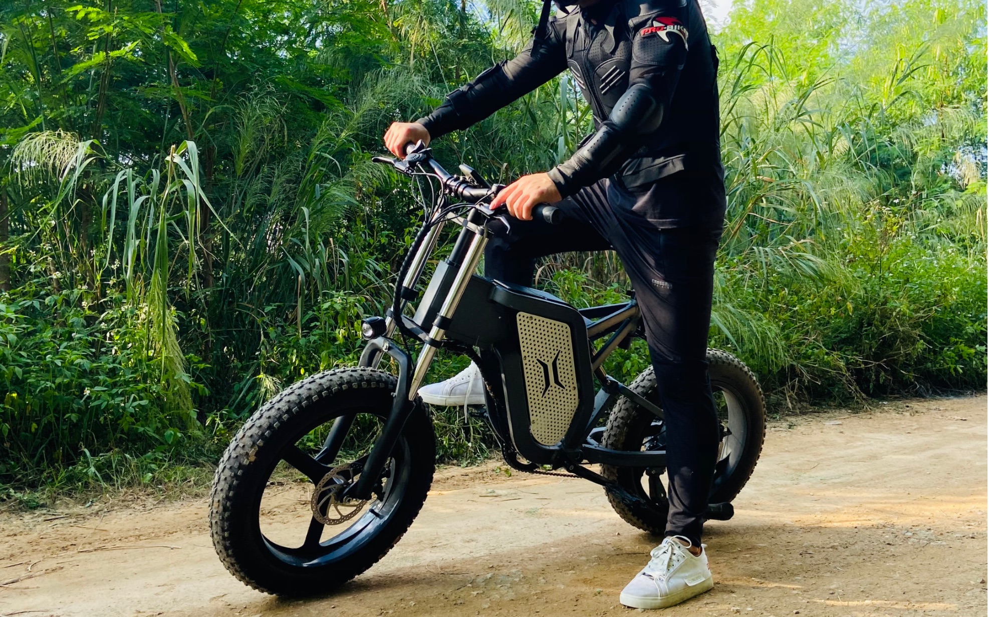 行迹x20越野电动自行车,电动摩托车 越野摩托车 每个男人的梦想