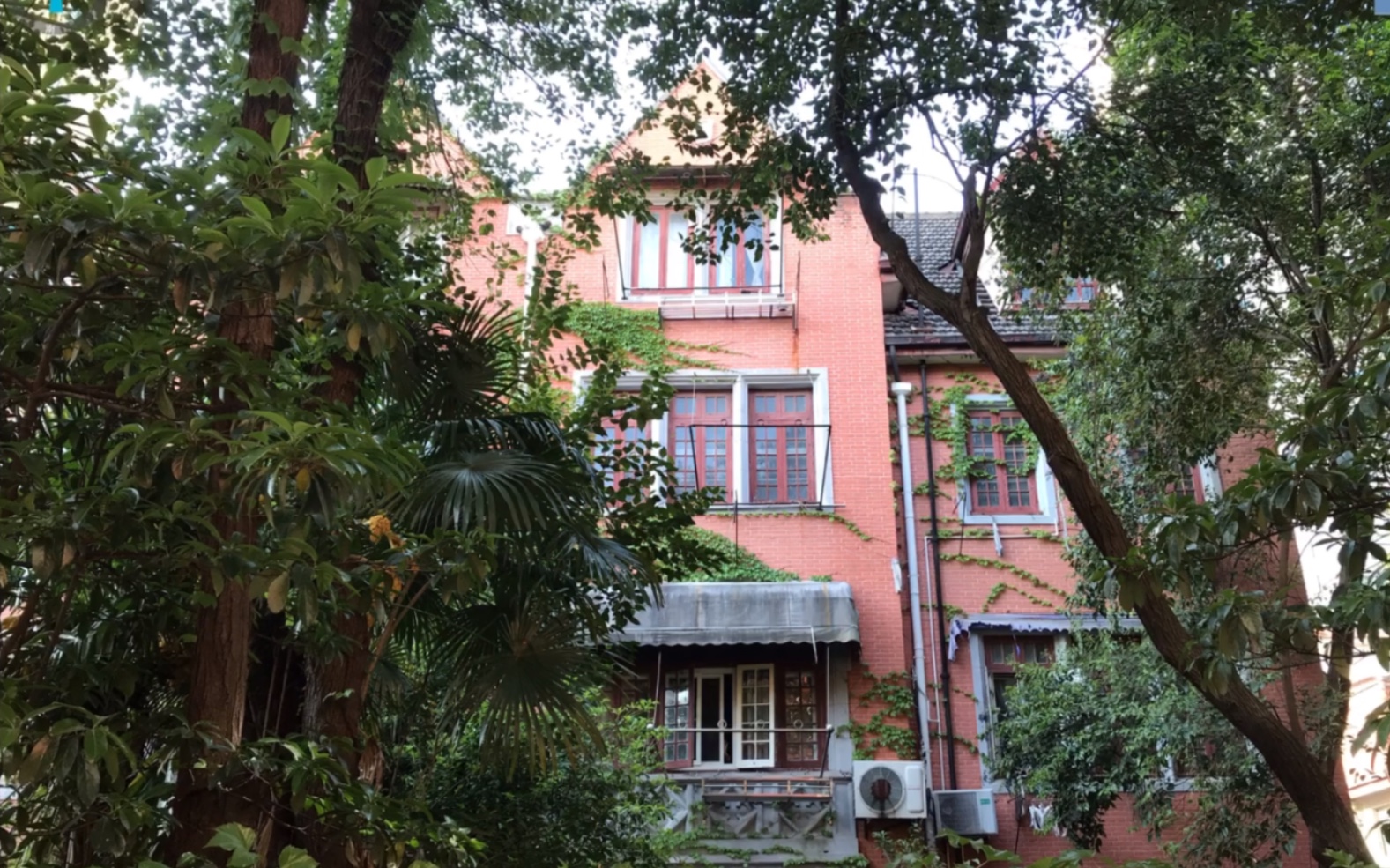 31〉淮海中路1200弄1号