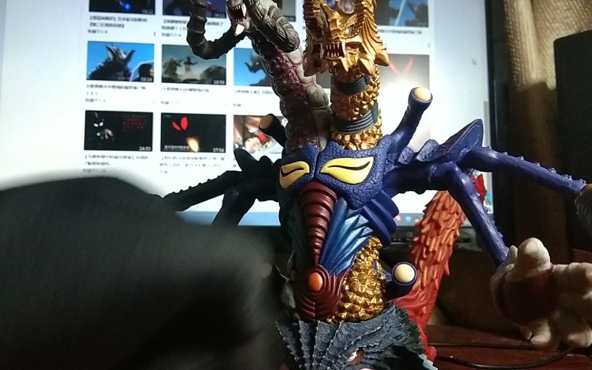 怪兽软胶——基伽奇美拉_哔哩哔哩 (゜-゜)つロ 干杯~-bilibili