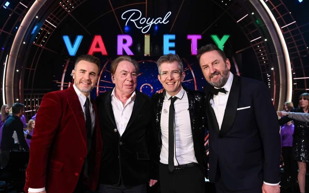 [图]【英国春晚】2022英国皇家大汇演 The Royal Variety Performance【2022|英国|皇室|晚会|群星|圣诞|新年|音乐剧】