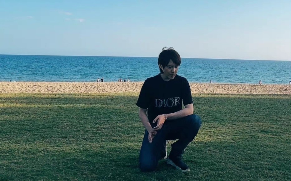 【金弦】【北哥】5.2直播 《这世界那么多人》_哔哩哔哩_bilibili